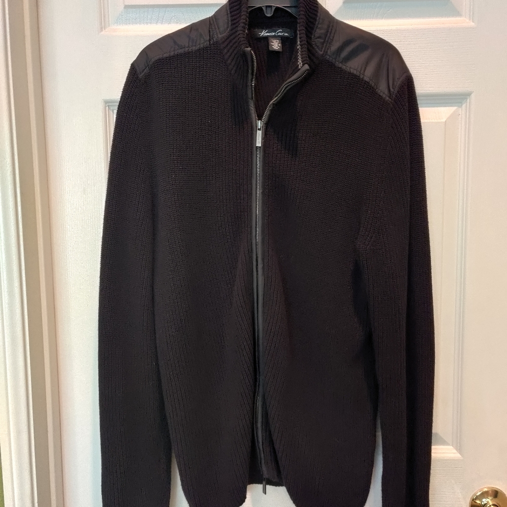 Men's sweater